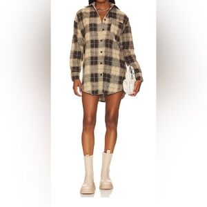 SUPERDOWN‎ (REVOLVE) Jennie Tan Brown Plaid Flannel Shirt Dress Sz Sm Oversized